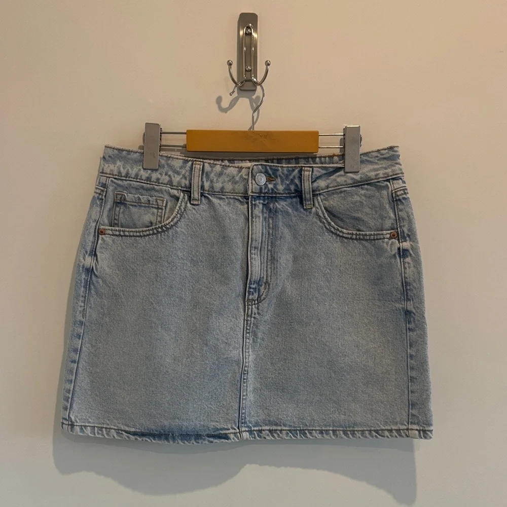 Dynamite Classic High Rise Denim Skirt - Picture 2 of 4